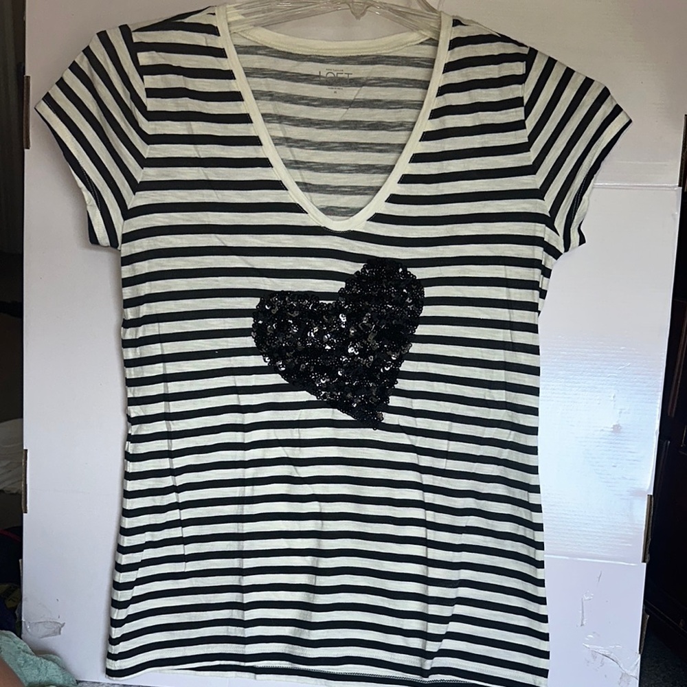 LOFT Black and White Graphic Tee with Heart Design